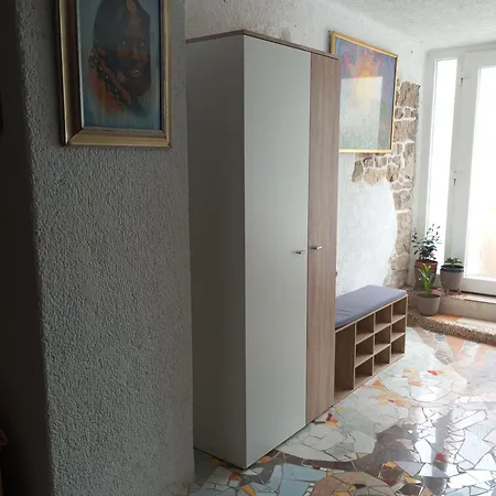 Apartmán By Artist Pićan