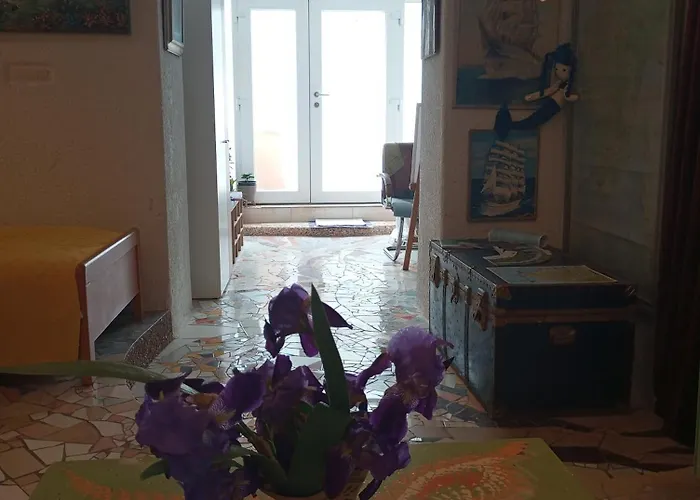 By Artist 아파트 *